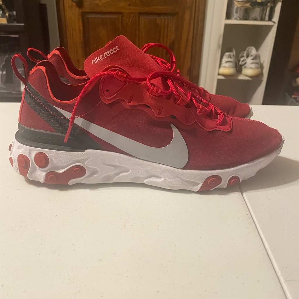 Nike Element React 55